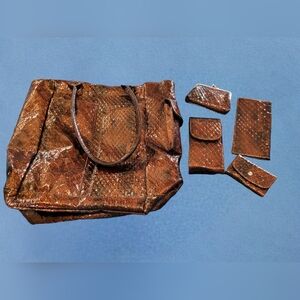 VINTAGE BUXTON LG DARK BROWN TOTE BAG CROC PRINT PURSE TRAVEL BAG W/ACCESSORIES